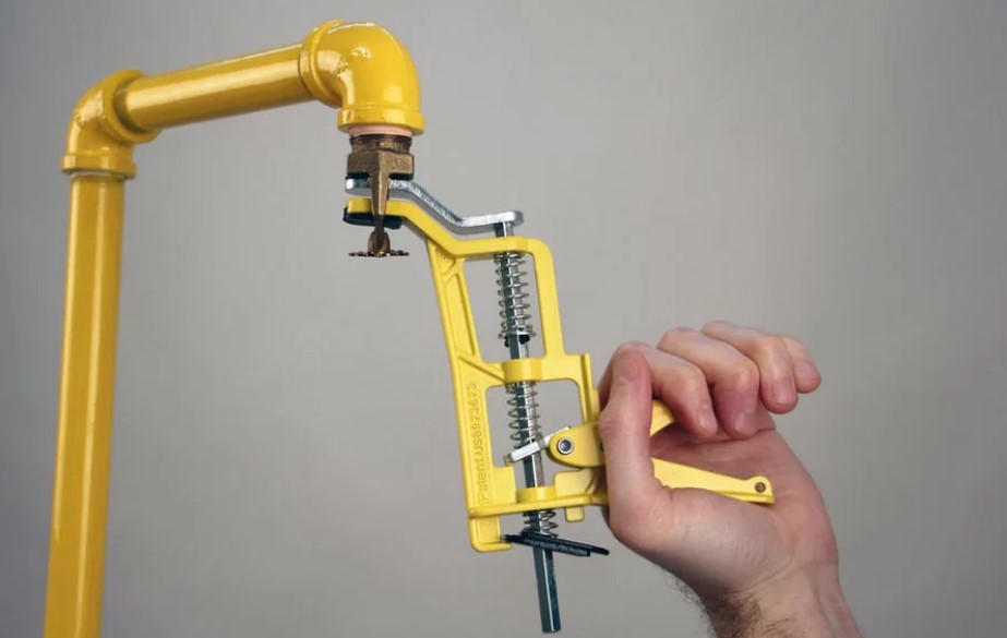 fire sprinkler head shut-off tool